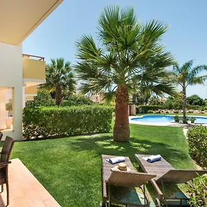Gorgeous Two Bedroom In Carvoeiro Appartement